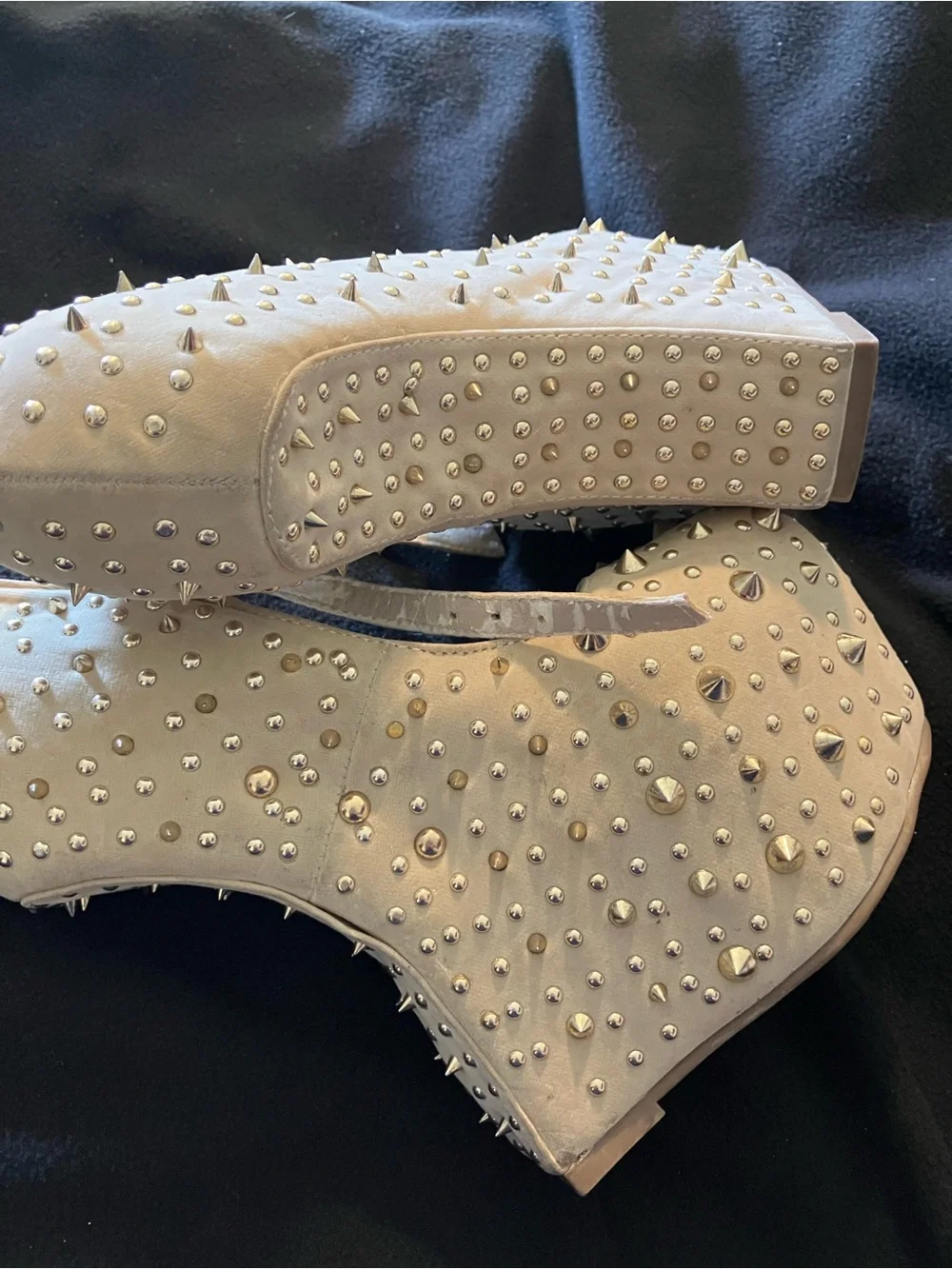 Alba Heel-less Platform Spiked Wedges 6.5 Suede Mary Jane